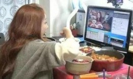 娱乐吃瓜姐买鸭子视频,揭秘网红日常幕后趣事